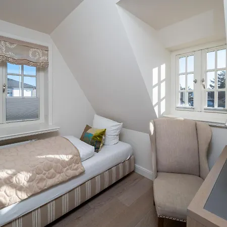 Reet Strandhaus Holiday home *