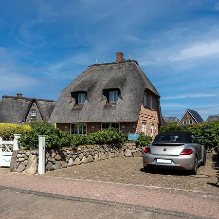 Holiday home Reet Strandhaus *